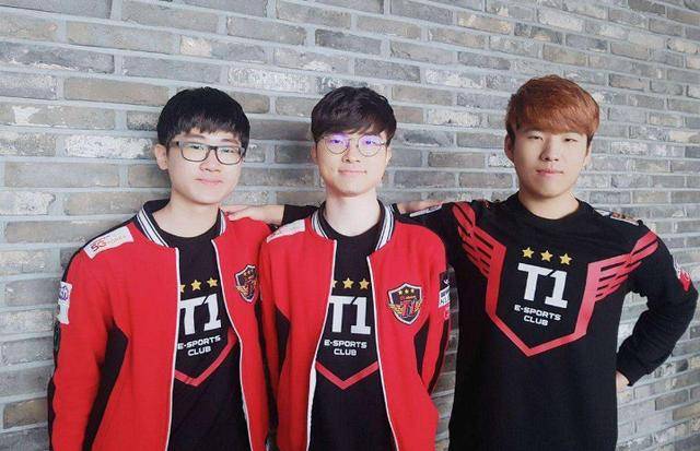 拉开帷幕 拉开帷幕