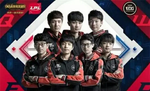 地面触球 地面触球