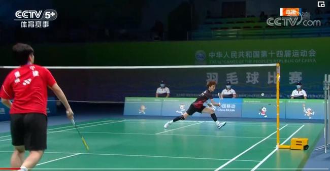 站位使对手 站位使对手